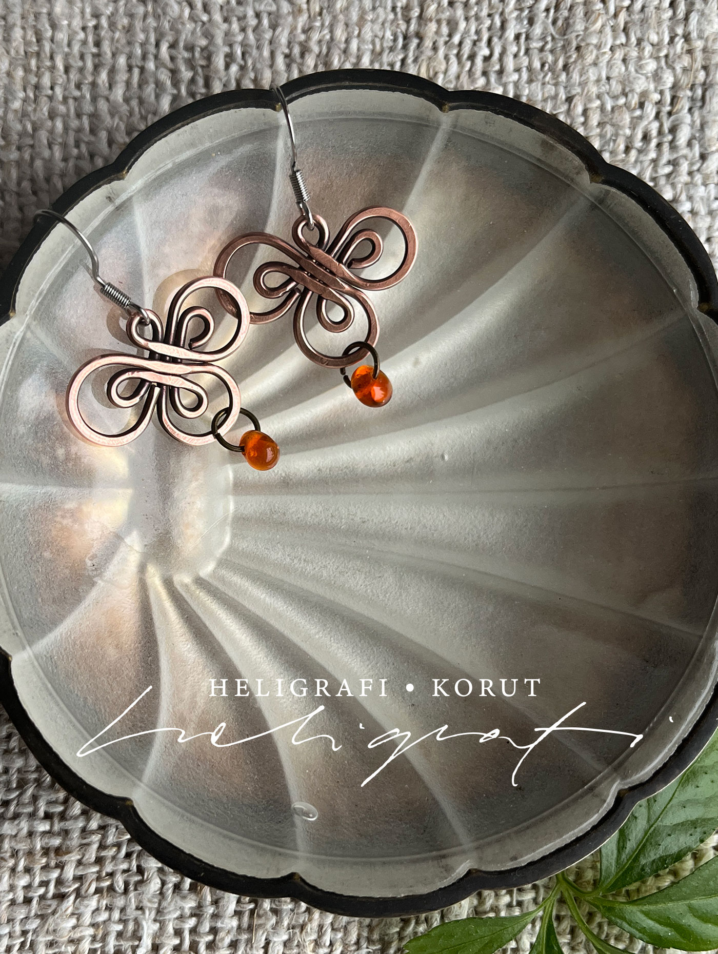 Kolmiapila korvakorut kuparilanka