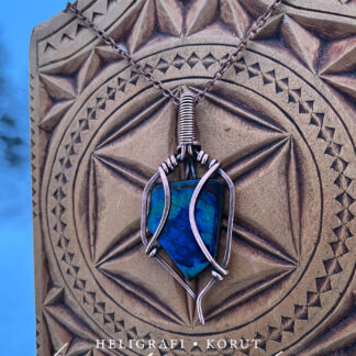 Spektroliitti riipus kulmikas kupari