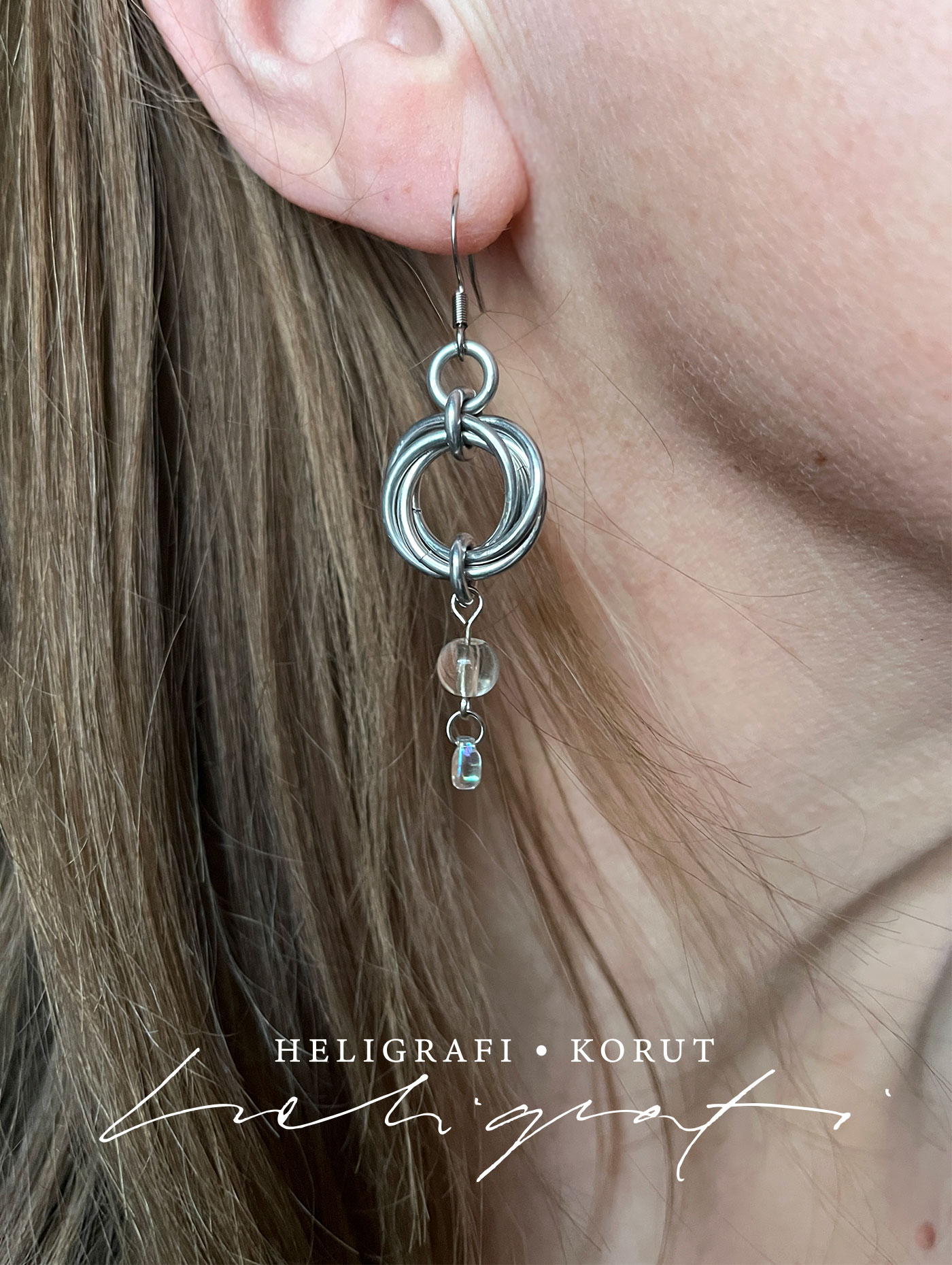 Rakkaussolmu-korvakorut, kirkkain helmin - Image 4