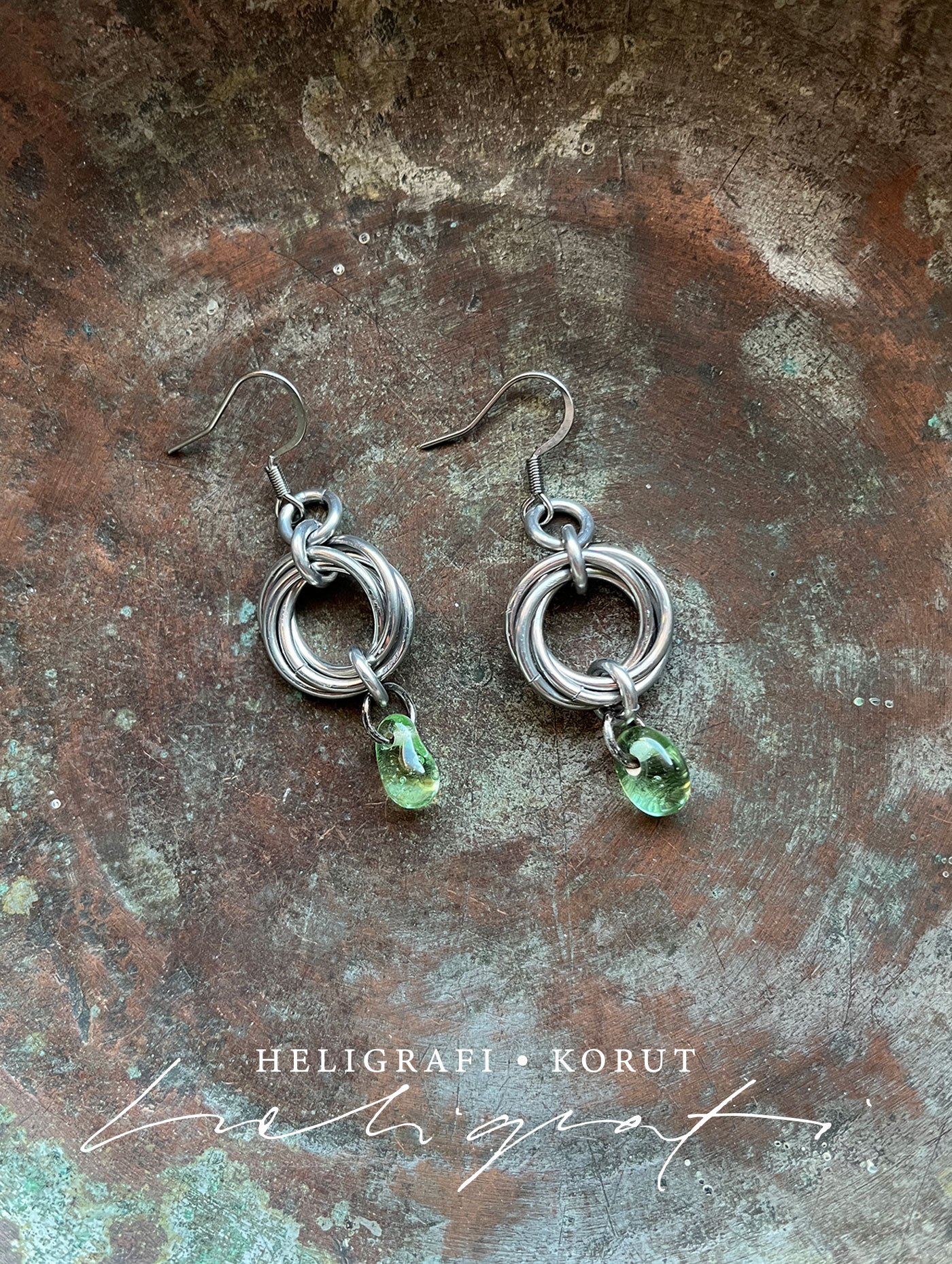 rakkausolmu korvakorut